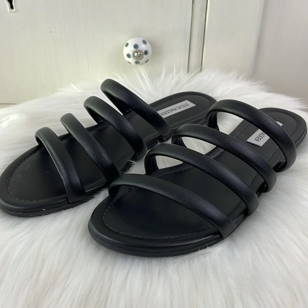 Steve Madden flat Slide Multi-Strap Sandals black 10
